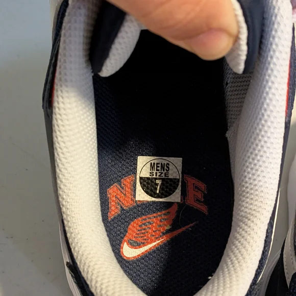 Nike Men's AIR MAX SC Size 7 Midnight Navy/White Running Shoes CW4555-400 Wms 9 - Picture 7 of 11